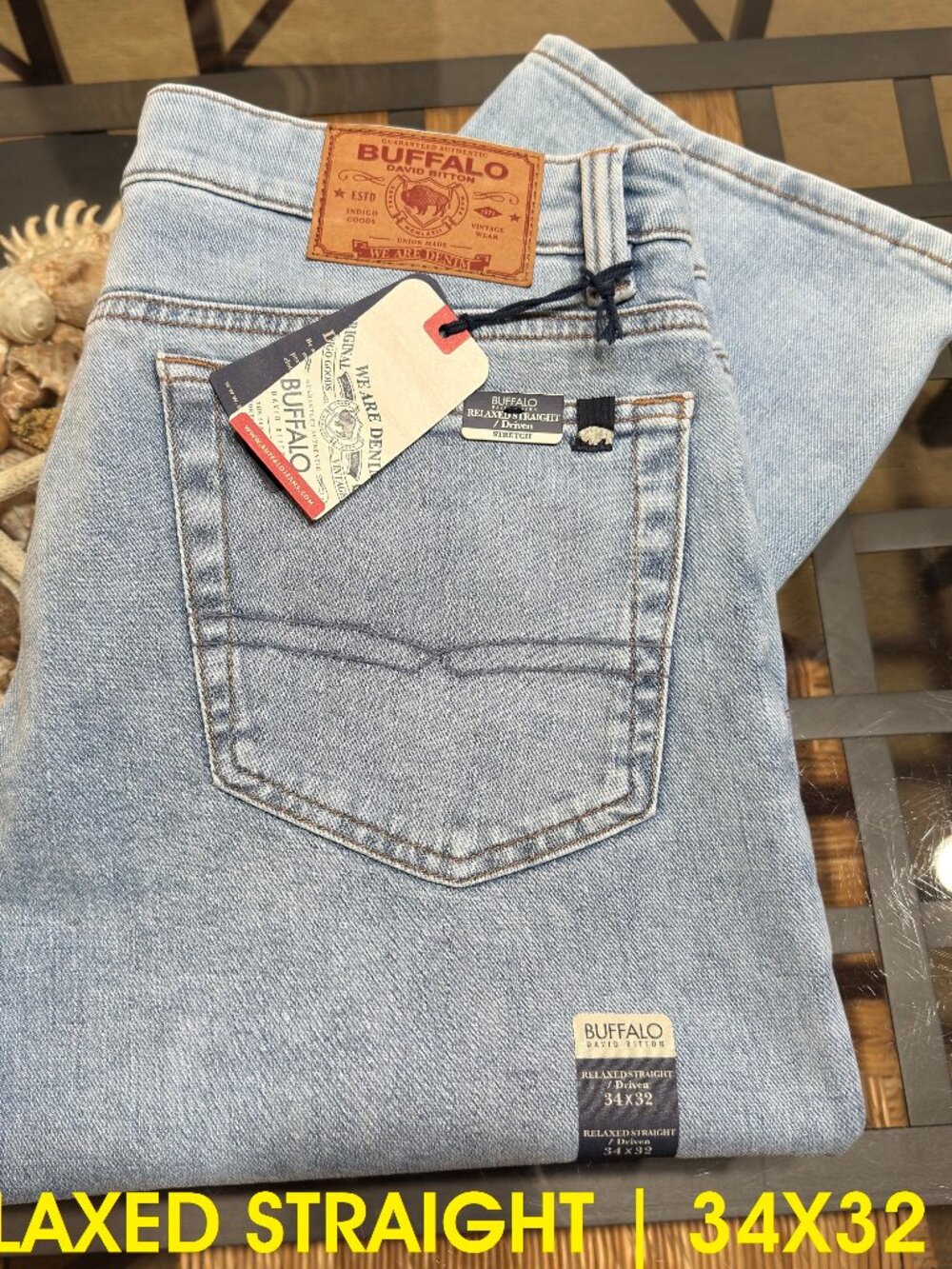 $119 BUFFALO DAVID BITTON MENS RELAXED 34X32 LIGHT WASH STRECTH DENIM JEAN NWT